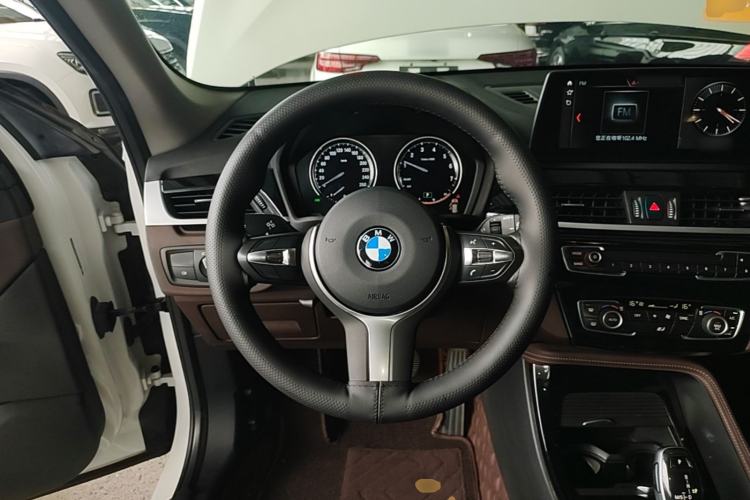 Used BMW X1 2021 Restyled sDrive20Li Premium Edition Steering Wheel