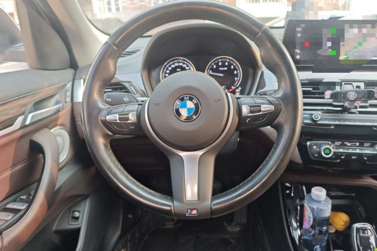 Used BMW X1 2021 xDrive25Li Luxury Model Steering Wheel