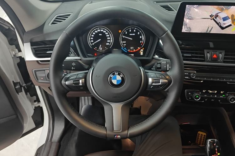 Used BMW X1 2021 Restyled sDrive25Li Leading Edition Steering Wheel