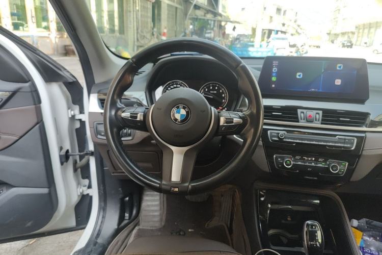 Used BMW X1 2021 xDrive25Li Luxury Model Steering Wheel