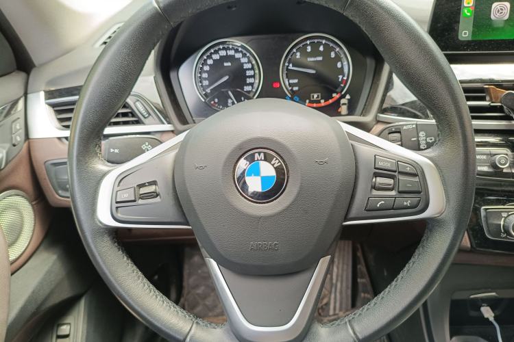Used BMW X1 2021 sDrive20Li Fashion Model Steering Wheel