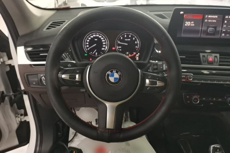 Used BMW X1 2021 sDrive25Li Leading Model Steering Wheel