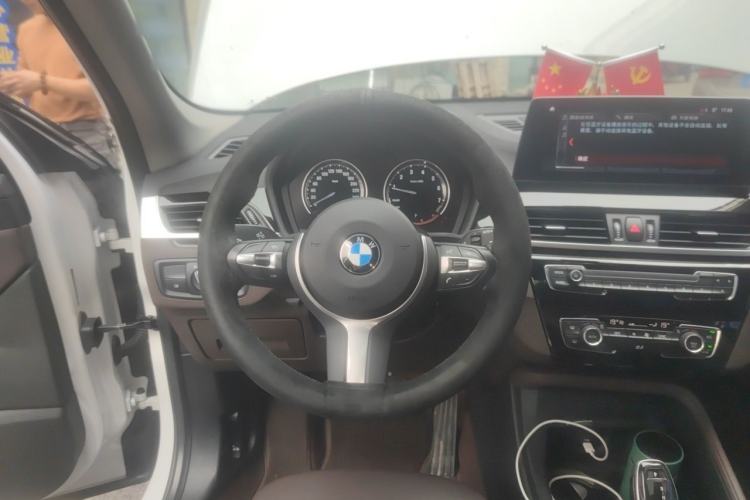 Used BMW X1 2021 sDrive25Li Leading Model Steering Wheel
