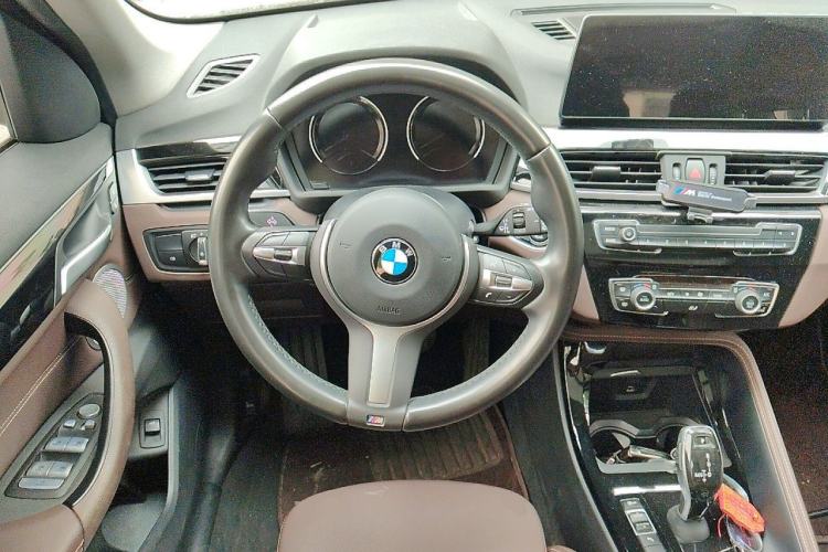 Used BMW X1 2021 sDrive20Li Premium Edition Steering Wheel