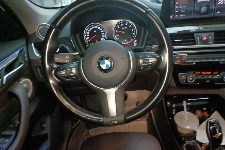 Used BMW X1 2021 Revised xDrive25Li Premium Edition Steering Wheel