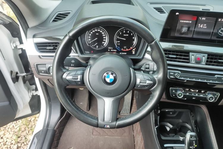 Used BMW X1 2021 xDrive25Li Luxury Model Steering Wheel