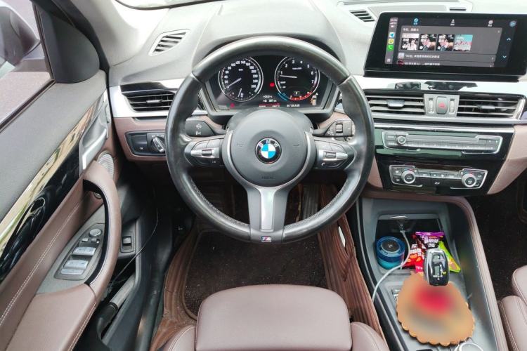 Used BMW X1 2021 sDrive25Li Leading Model Steering Wheel
