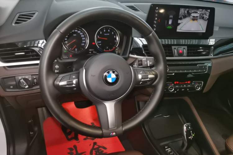 Used BMW X1 2021 Restyled sDrive25Li Leading Edition Steering Wheel