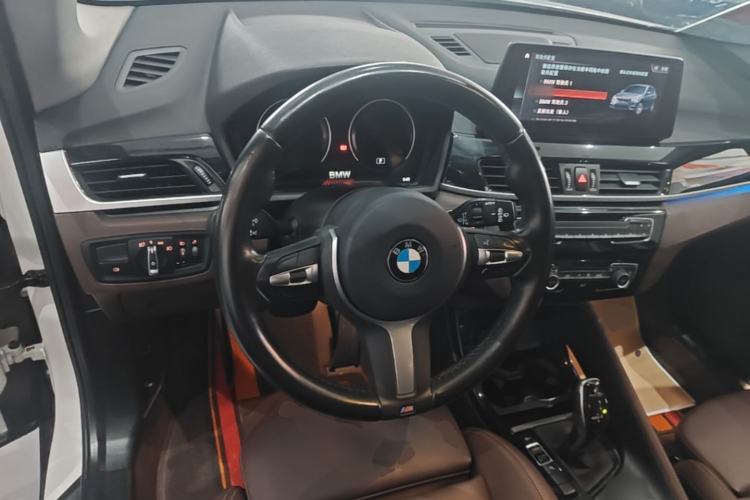 Used BMW X1 2021 sDrive20Li Premium Edition Steering Wheel