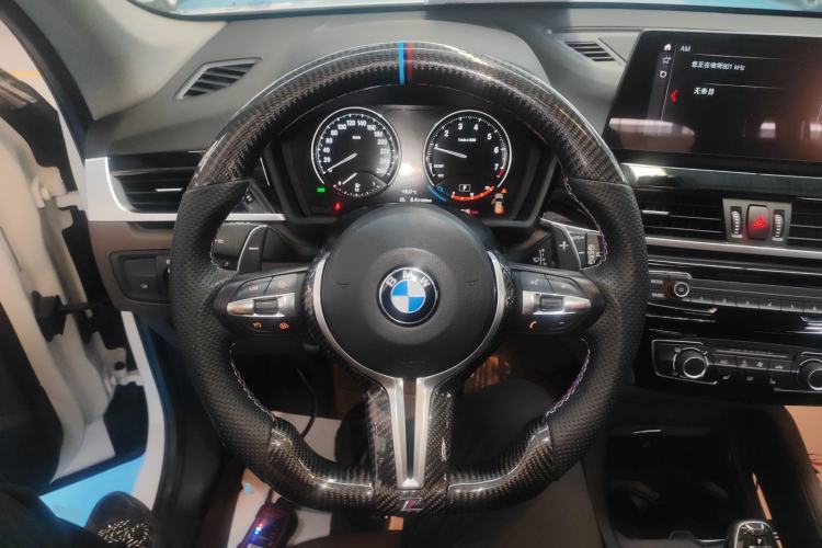 Used BMW X1 2021 sDrive20Li Fashion Model Steering Wheel