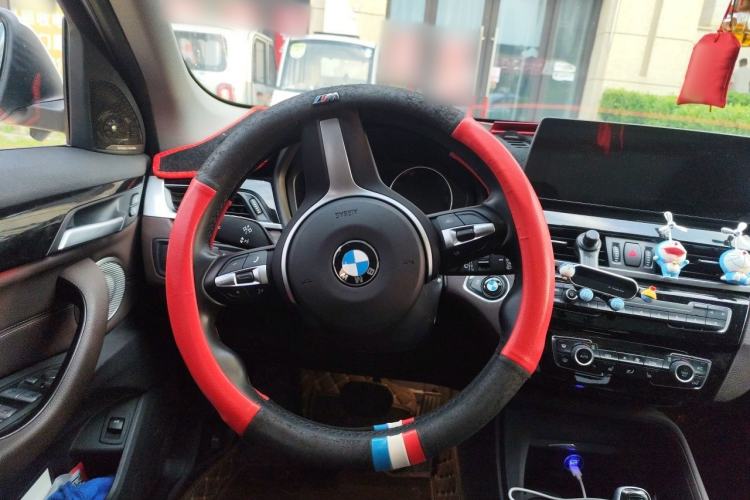 Used BMW X1 2021 sDrive25Li Leading Model Steering Wheel