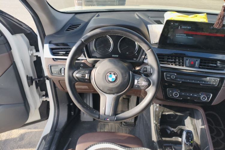 Used BMW X1 2021 sDrive20Li Premium Edition Steering Wheel