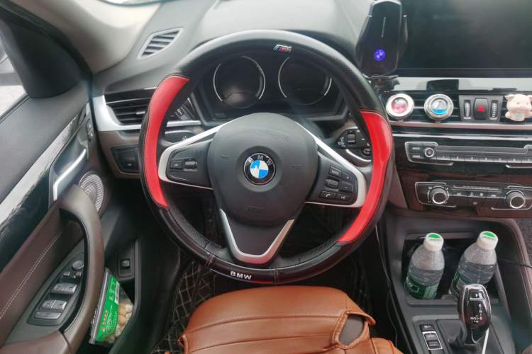 Used BMW X1 2021 sDrive20Li Fashion Model Steering Wheel