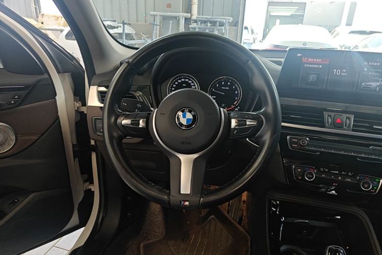 Used BMW X1 2021 sDrive20Li Premium Edition Steering Wheel