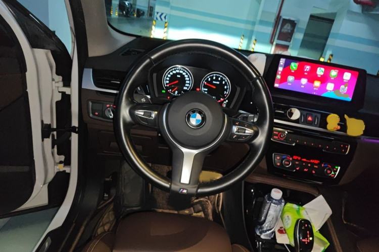 Used BMW X1 2021 sDrive20Li Premium Edition Steering Wheel