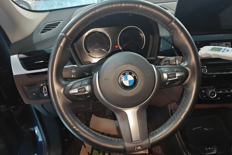 Used BMW X1 2021 sDrive25Li Leading Model Steering Wheel