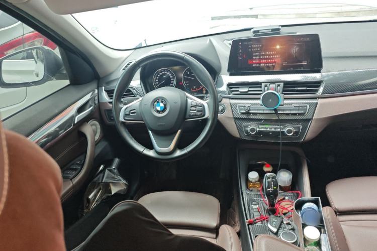 Used BMW X1 2021 sDrive20Li Fashion Model Steering Wheel