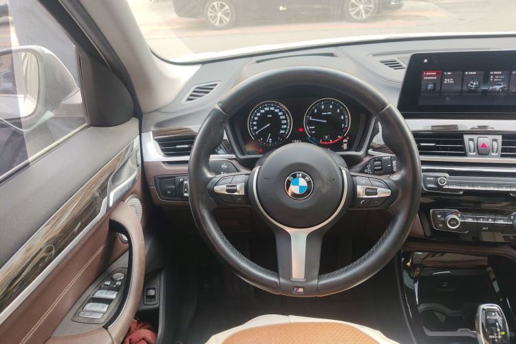 Used BMW X1 2021 xDrive25Li Luxury Model Steering Wheel