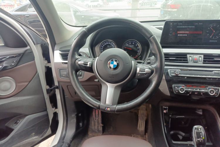 Used BMW X1 2021 sDrive20Li Premium Edition Steering Wheel