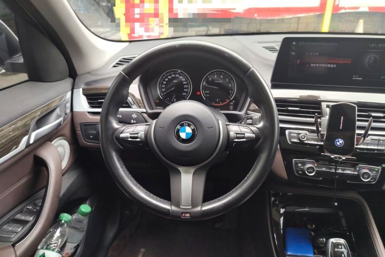 Used BMW X1 2021 xDrive25Li Luxury Model Steering Wheel