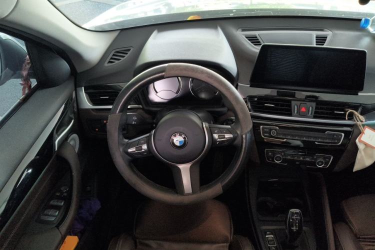 Used BMW X1 2021 sDrive25Li Leading Model Steering Wheel