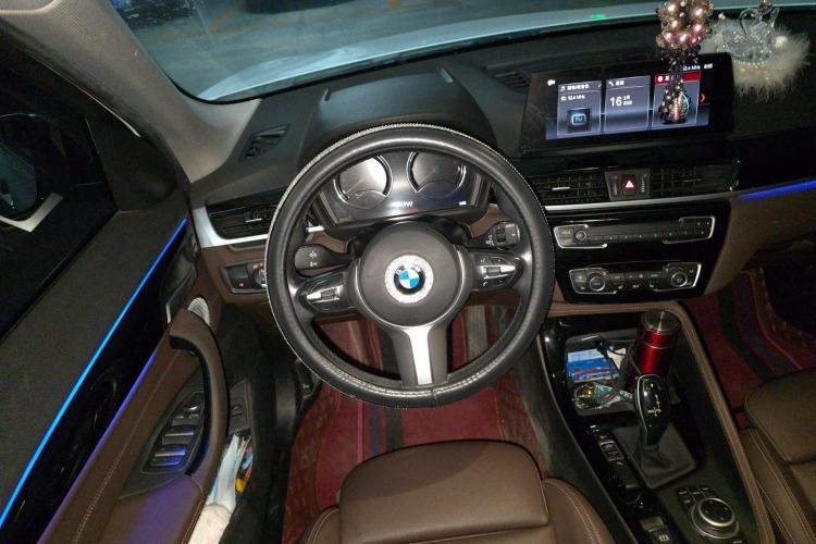 Used BMW X1 2021 sDrive20Li Premium Edition Steering Wheel