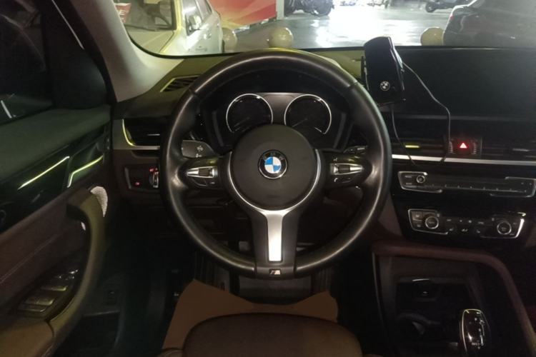 Used BMW X1 2021 sDrive25Li Leading Model Steering Wheel