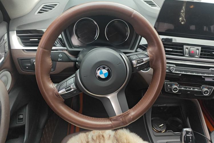 Used BMW X1 2021 Restyled sDrive25Li Leading Edition Steering Wheel