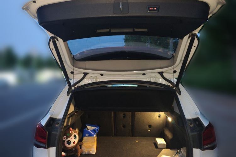 Used BMW X1 2021 Restyled sDrive25Li Leading Edition Trunk