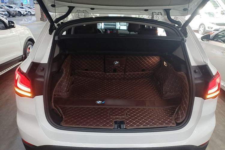 Used BMW X1 2021 sDrive20Li Premium Edition Trunk