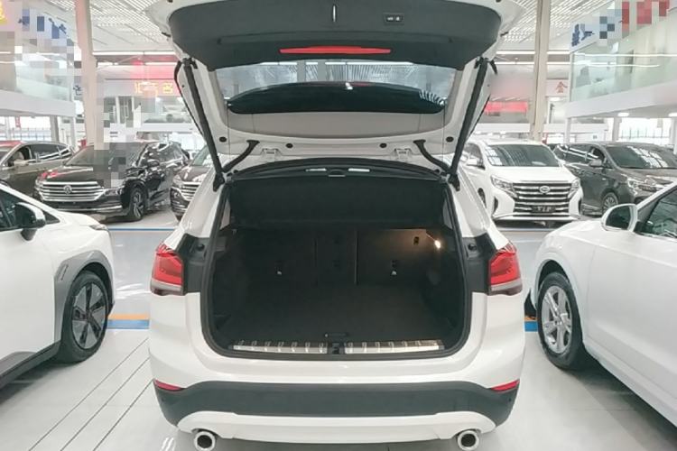 Used BMW X1 2021 sDrive25Li Leading Model Trunk