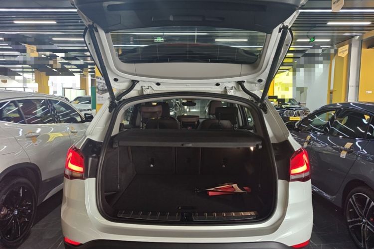 Used BMW X1 2021 Restyled sDrive25Li Leading Edition Trunk