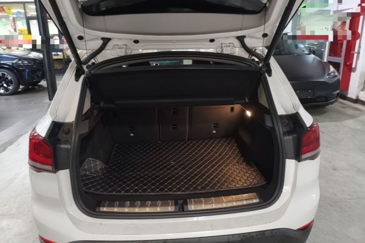 Used BMW X1 2021 Restyled sDrive25Li Leading Edition Trunk