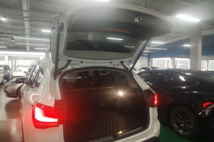 Used BMW X1 2021 sDrive20Li Premium Edition Trunk