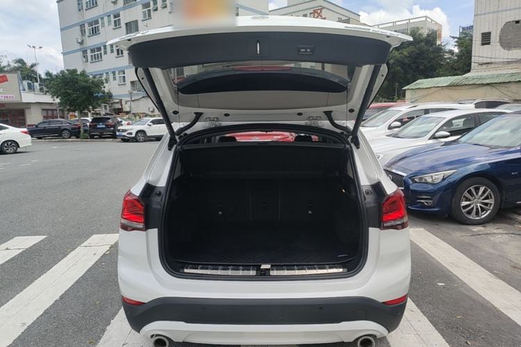 Used BMW X1 2021 sDrive25Li Leading Model Trunk