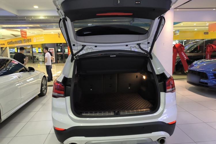 Used BMW X1 2021 sDrive20Li Premium Edition Trunk