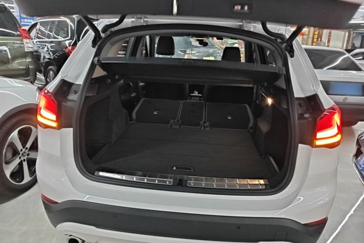 Used BMW X1 2021 sDrive25Li Leading Model Trunk