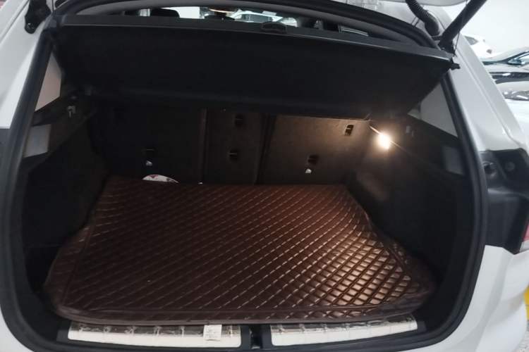 Used BMW X1 2021 Restyled sDrive20Li Fashion Version Trunk