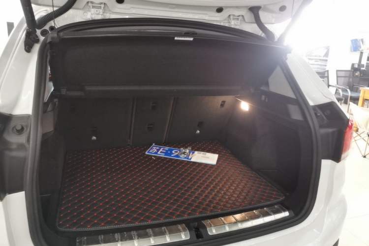 Used BMW X1 2021 sDrive25Li Leading Model Trunk