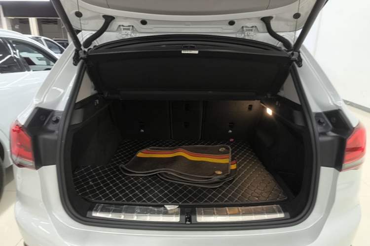 Used BMW X1 2021 sDrive20Li Premium Edition Trunk