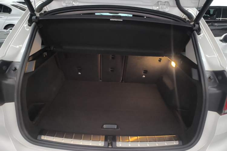 Used BMW X1 2021 sDrive25Li Leading Model Trunk