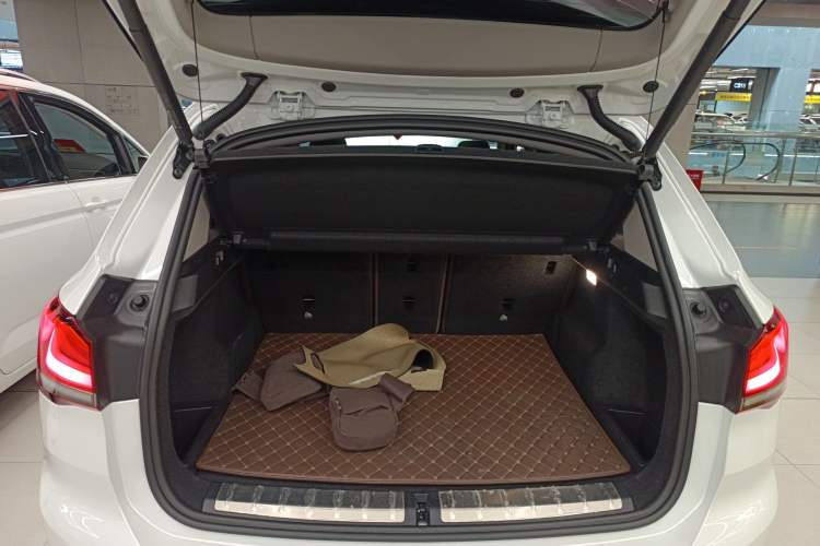 Used BMW X1 2021 Restyled sDrive25Li Leading Edition Trunk