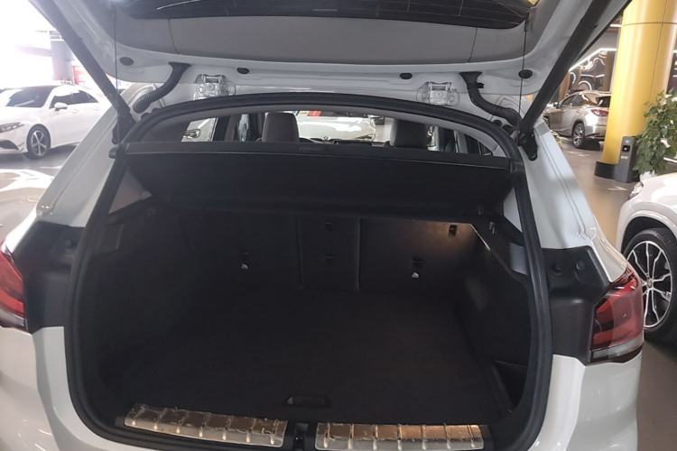Used BMW X1 2021 sDrive25Li Leading Model Trunk