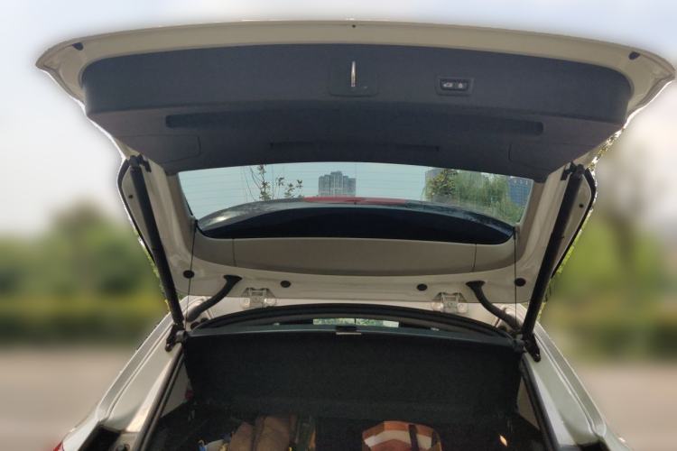 Used BMW X1 2021 sDrive25Li Leading Model Trunk