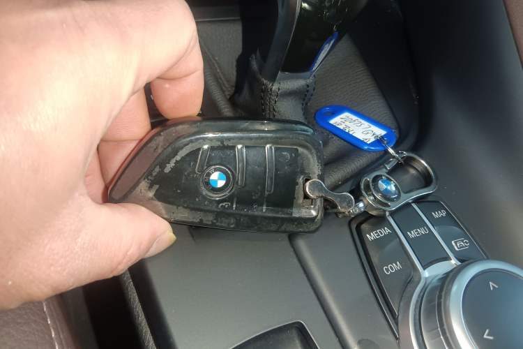 Used BMW X1 2021 Restyled sDrive25Li Leading Edition Vehicle Key
