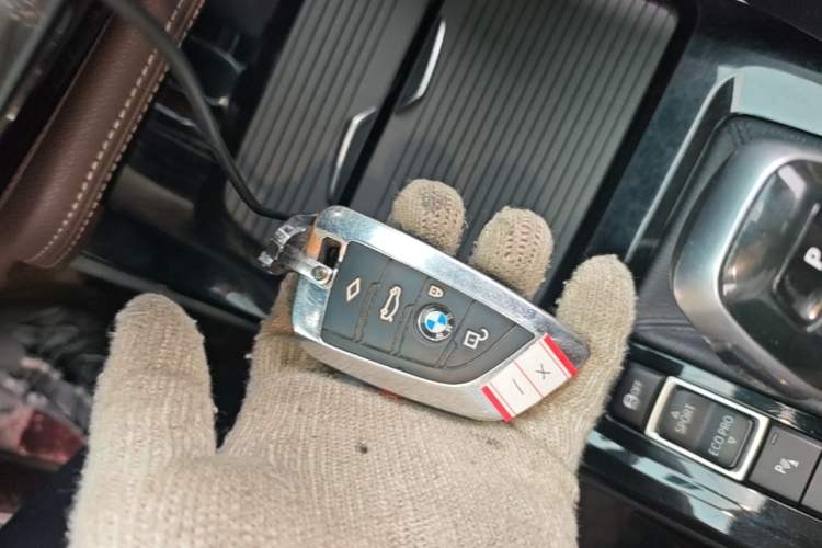 Used BMW X1 2021 sDrive20Li Premium Edition Vehicle Key
