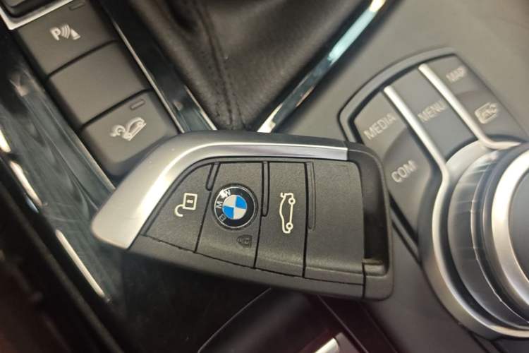 Used BMW X1 2021 Revised xDrive25Li Premium Edition Vehicle Key