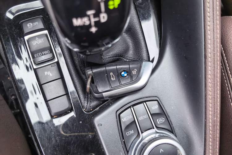 Used BMW X1 2021 sDrive20Li Premium Edition Vehicle Key