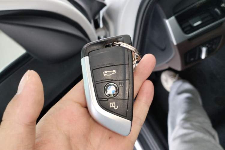 Used BMW X1 2021 Restyled sDrive25Li Leading Edition Vehicle Key