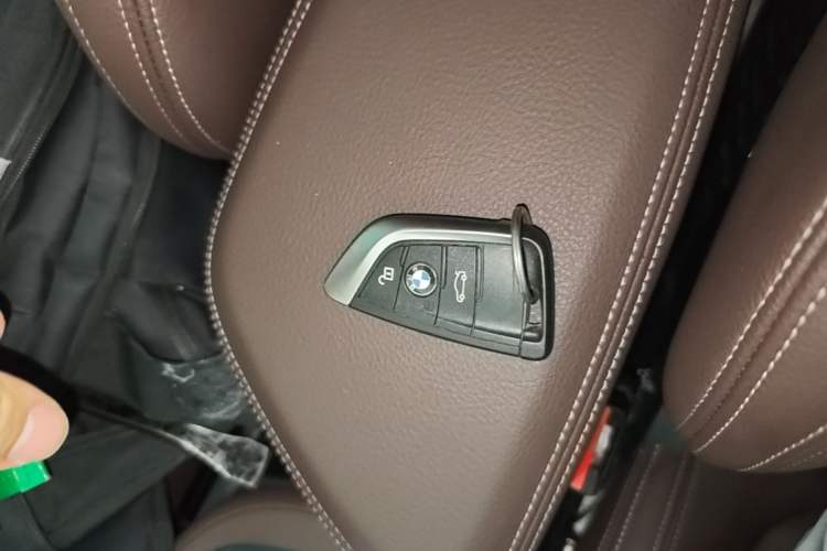 Used BMW X1 2021 sDrive25Li Leading Model Vehicle Key